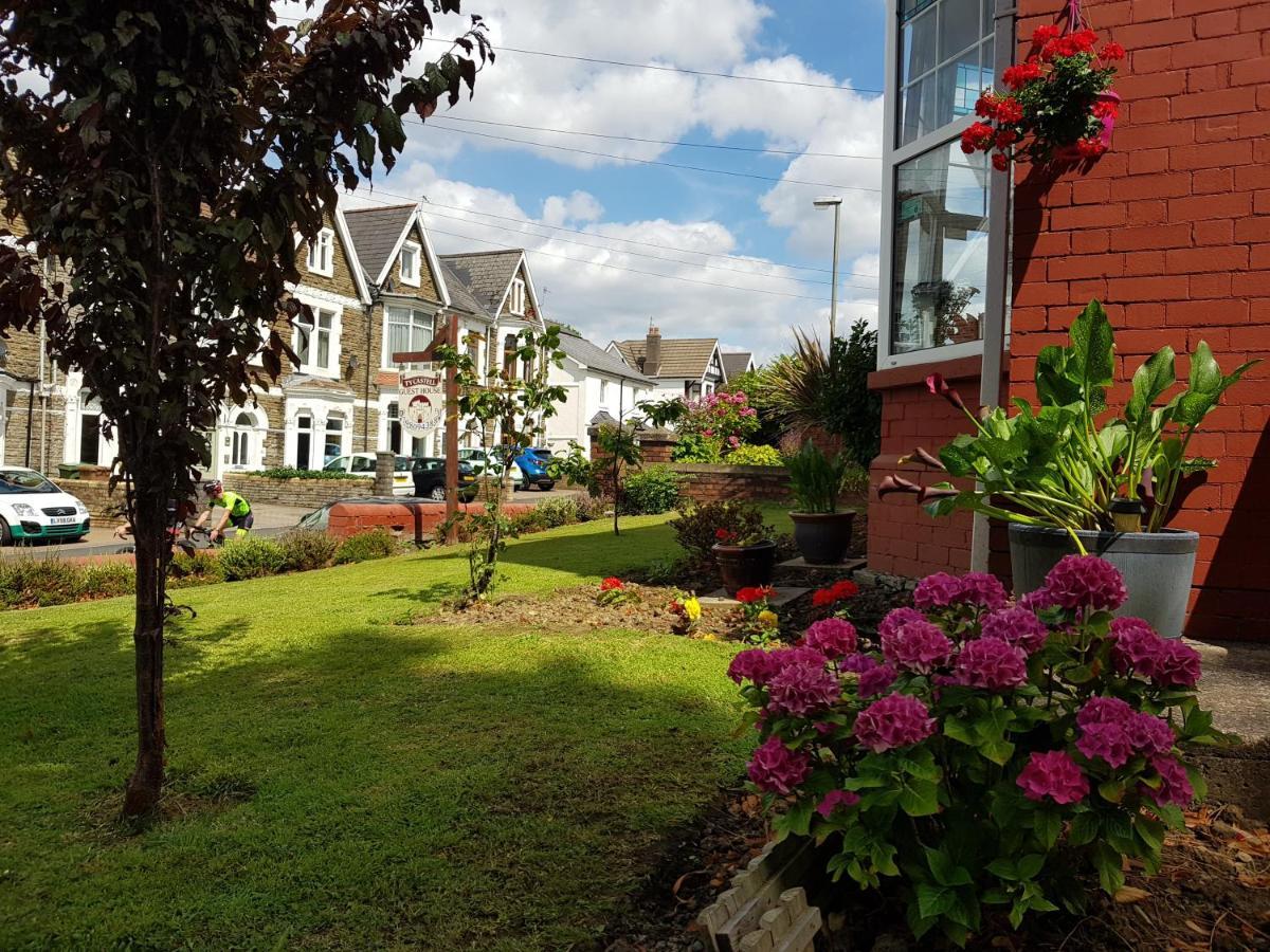 Ty Castell Guest House Caerphilly Exterior foto