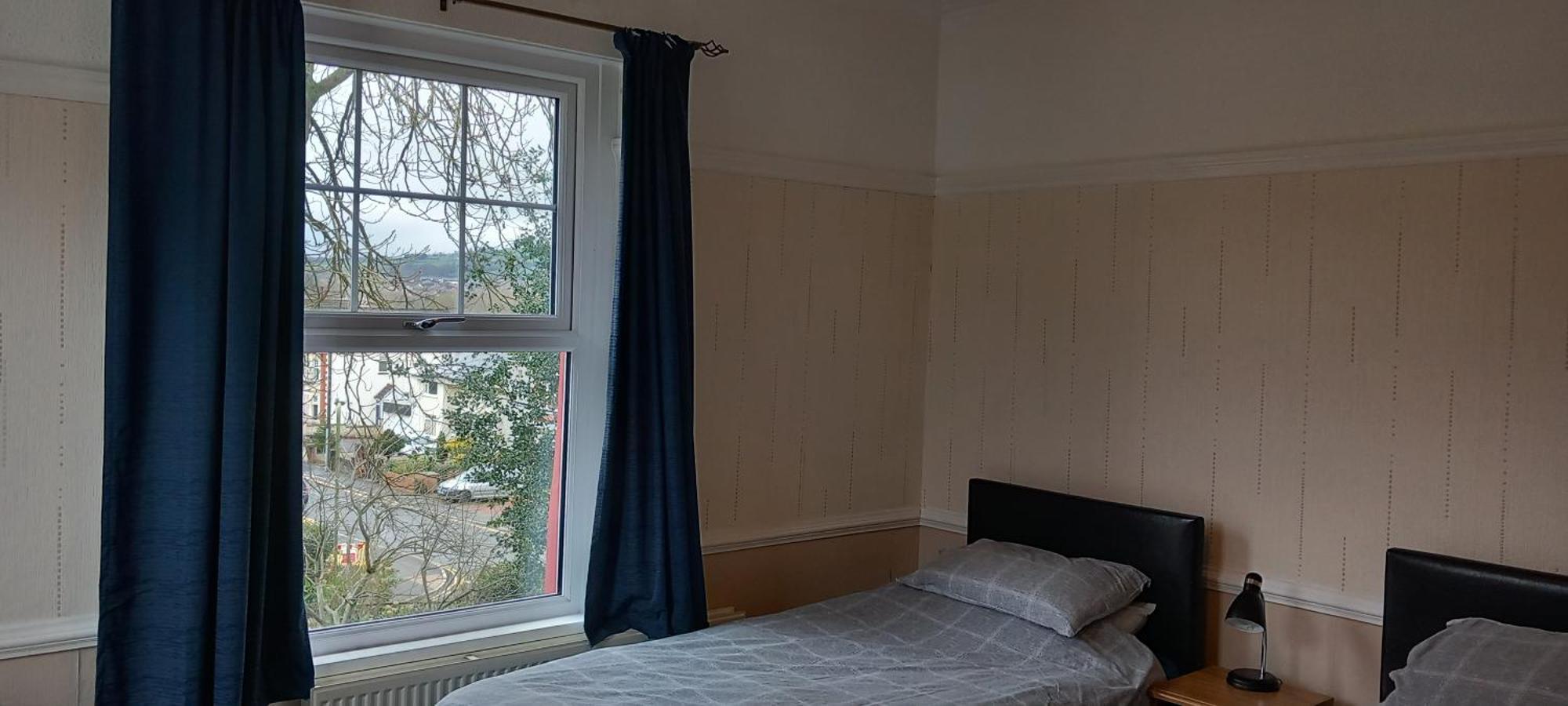 Ty Castell Guest House Caerphilly Exterior foto